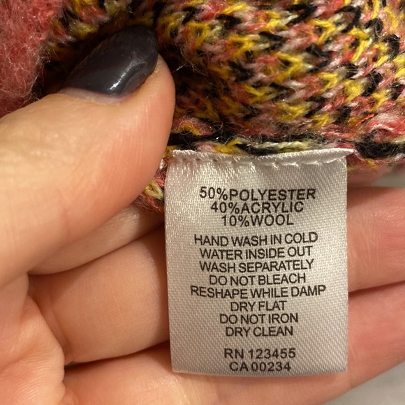 Pink/yellow leopard print cozy sweater - Picture 7 of 7